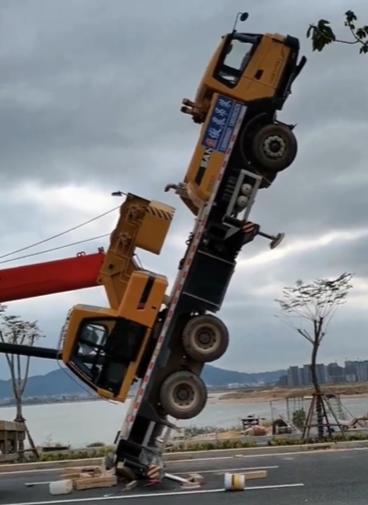 汽车吊操作视频,高效作业流程全解析